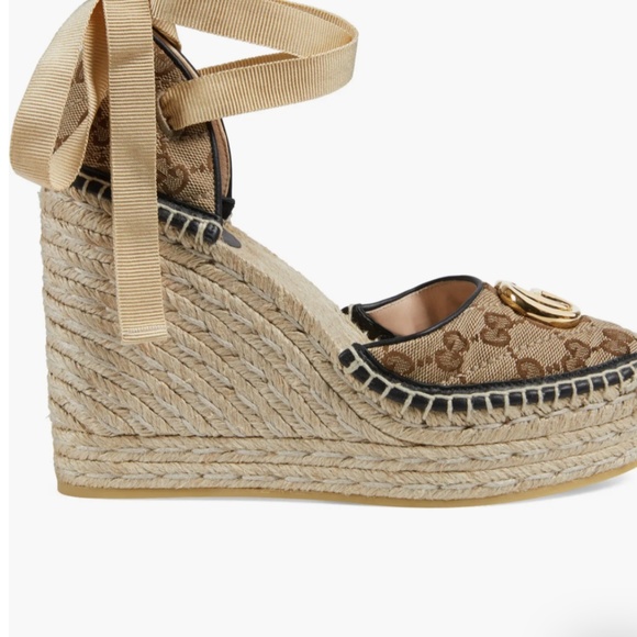 Women’s Gucci, Pilar GG ankle tie, espadrille platform wedge sandal size 42 - Picture 11 of 11